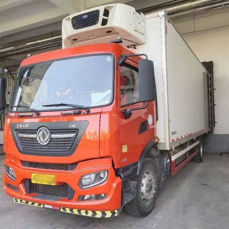 龙湾区探索多元物流服务：从普货到冷链的运输之旅