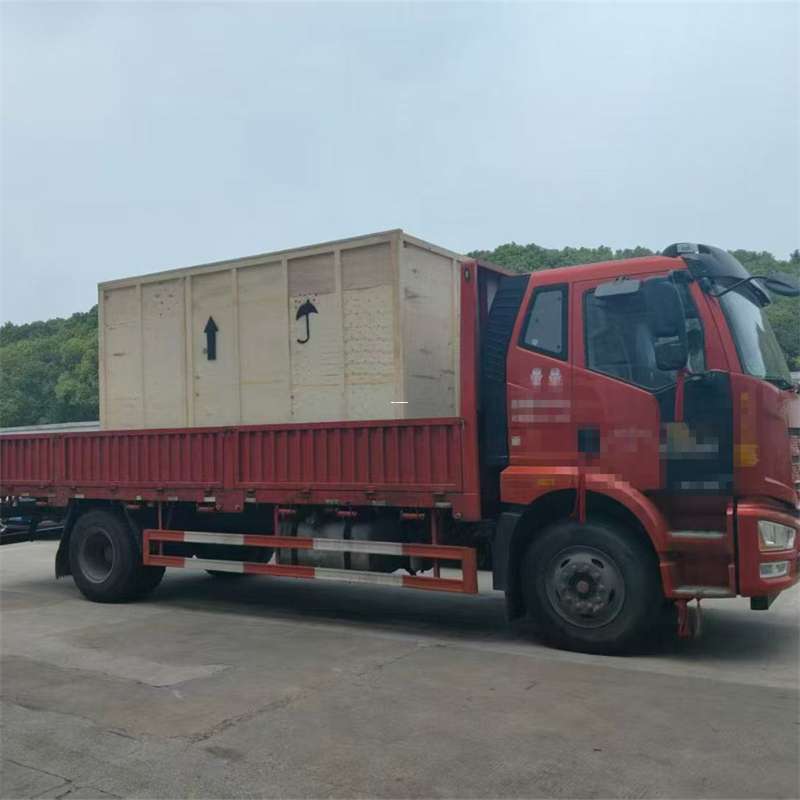 龙湾区边坝县：物流专线的多元高效运输服务